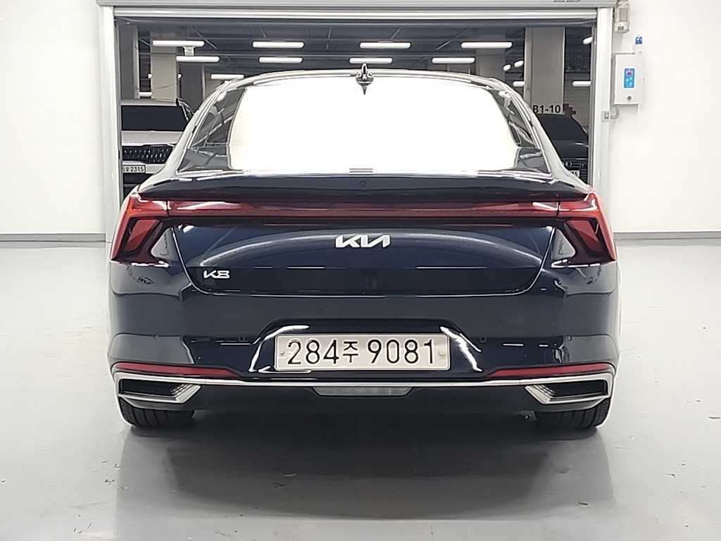 KIA K8 - Vista 3