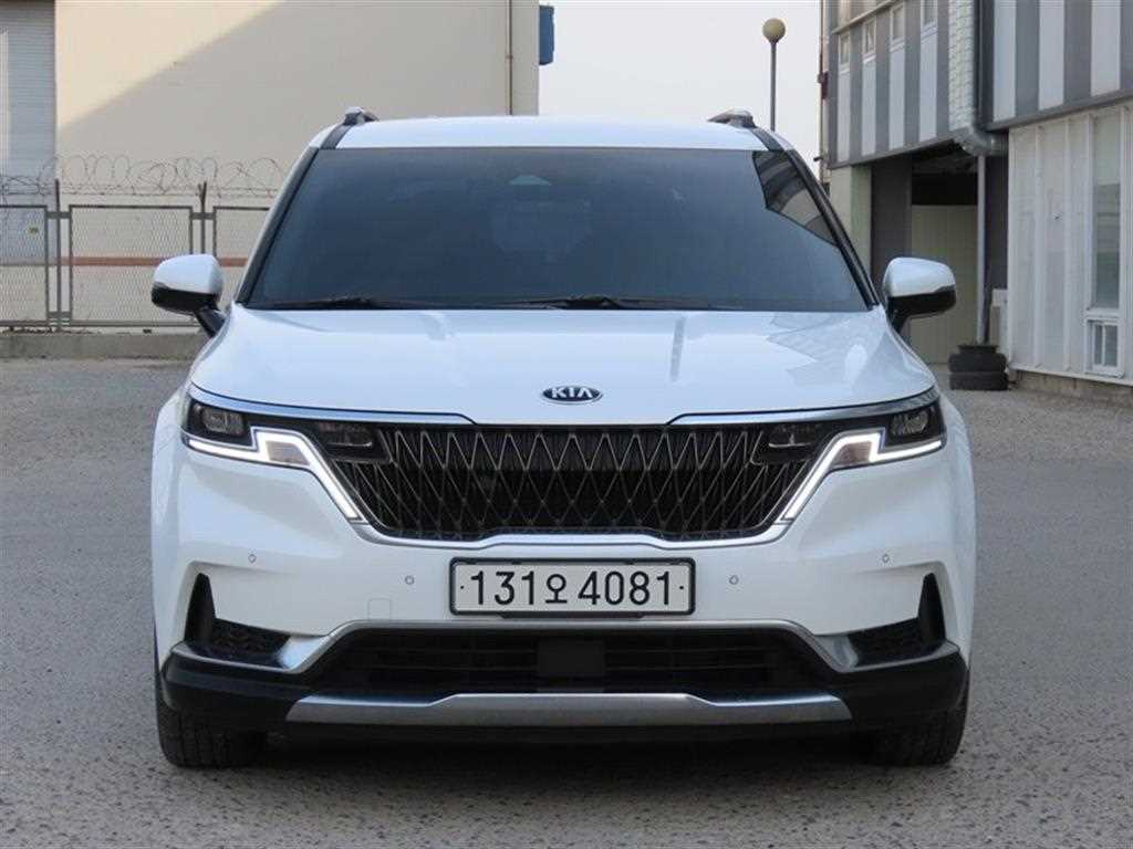 KIA Carnival - Vista 2