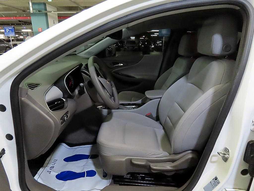 Chevrolet Malibu - Vista 6