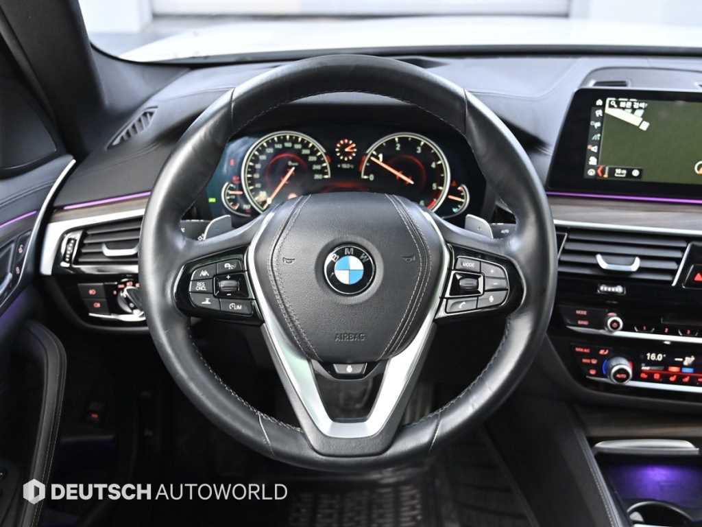 BMW 5 Series 2017 Blanco - Importación desde Corea - HF Imports Iquique - Foto 13