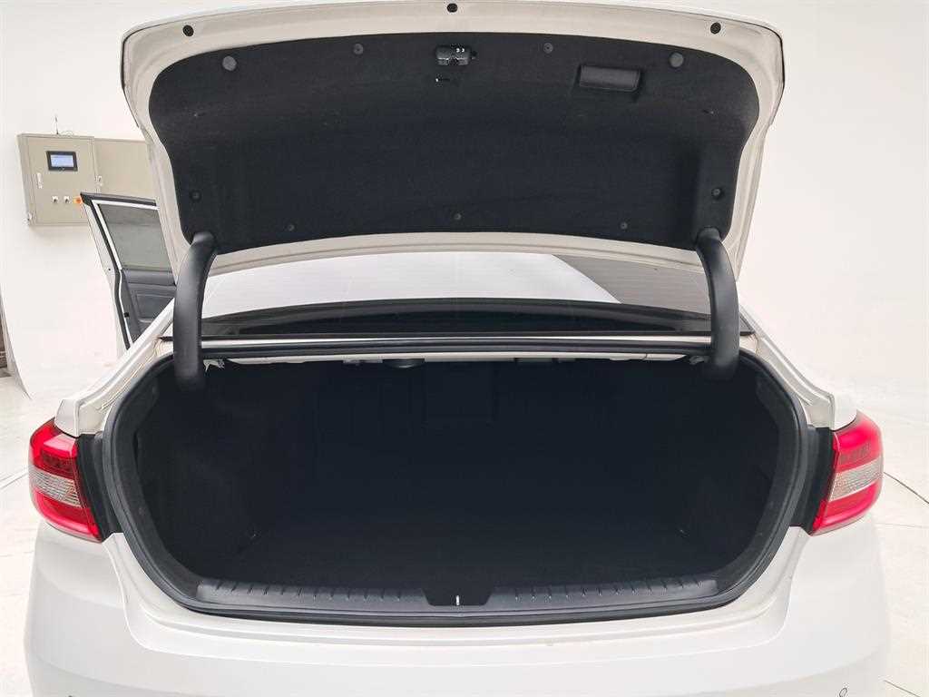 HYUNDAI Sonata 2017 Blanco - Importación desde Corea - HF Imports Iquique - Foto 18