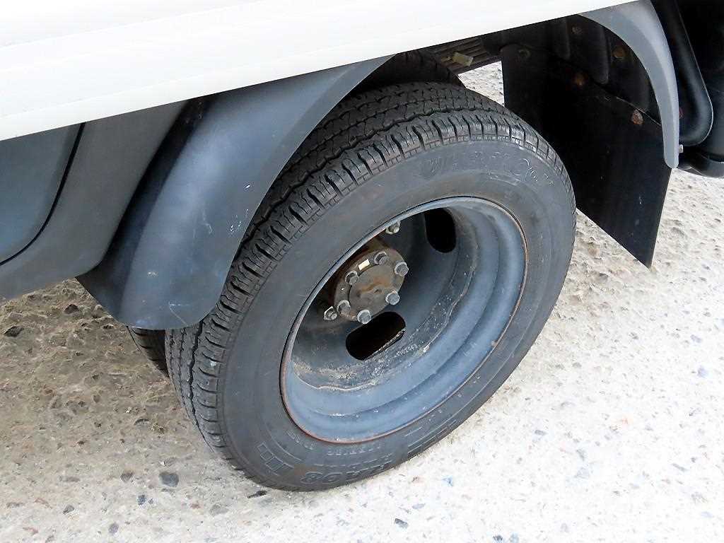 Small Truck Top_Integrated Top Powergate 2022 Blanco - Importación desde Corea - HF Imports Iquique - Foto 20