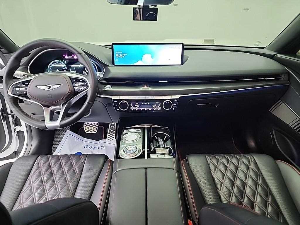 Genesis G80 - Vista 7