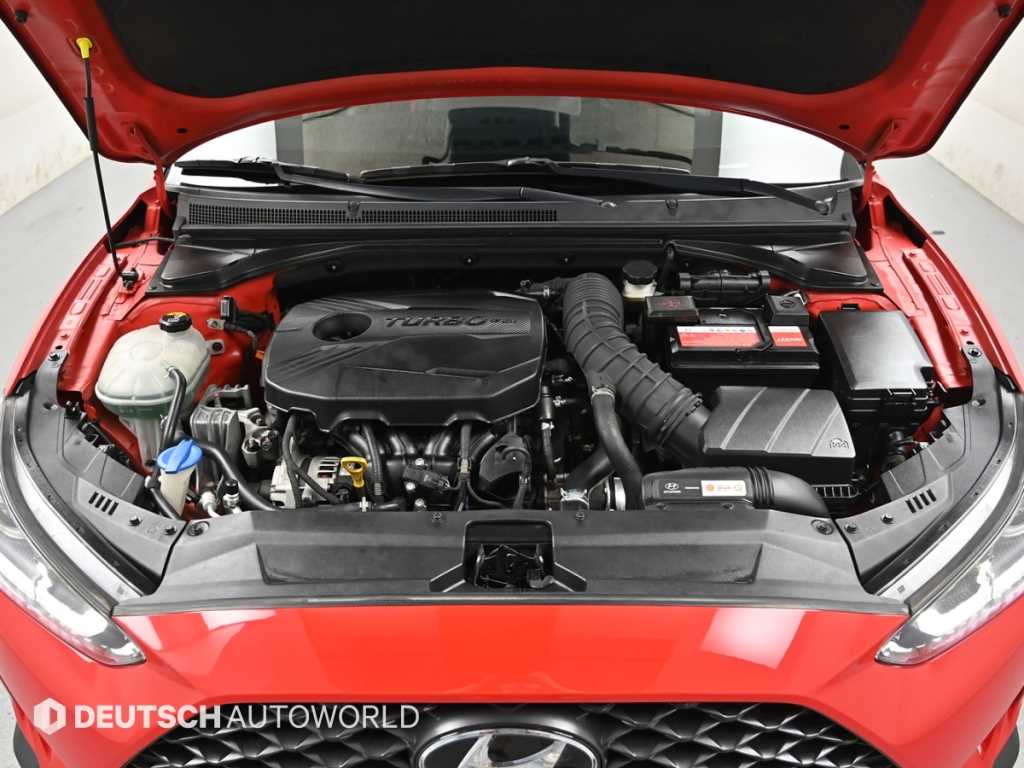 HYUNDAI Veloster - Vista 6
