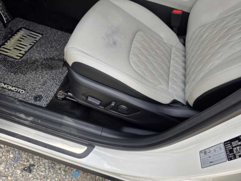 KIA Sportage - Vista 6