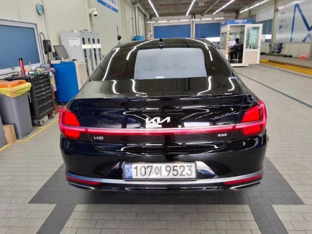 KIA K9 - Vista 4