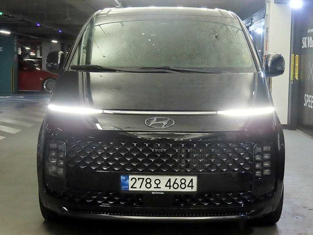 HYUNDAI Staria - Vista 2