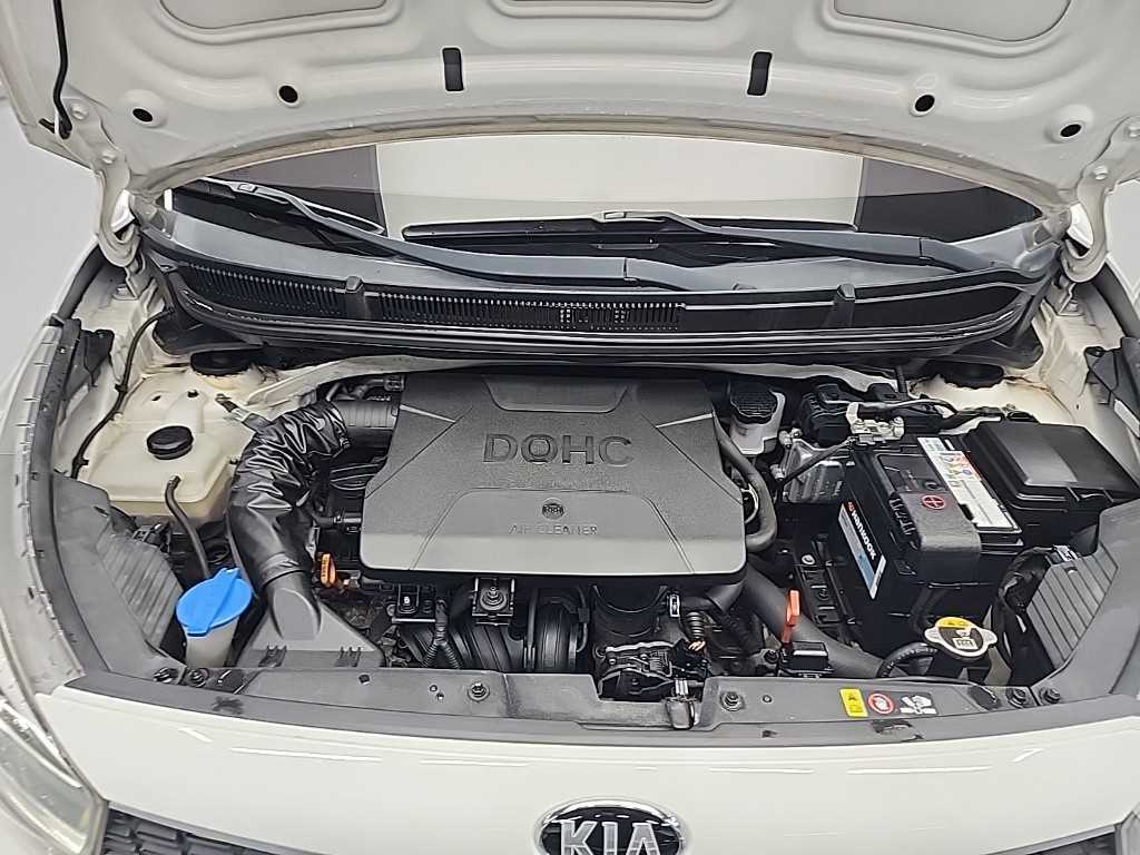 KIA Morning - Vista 5