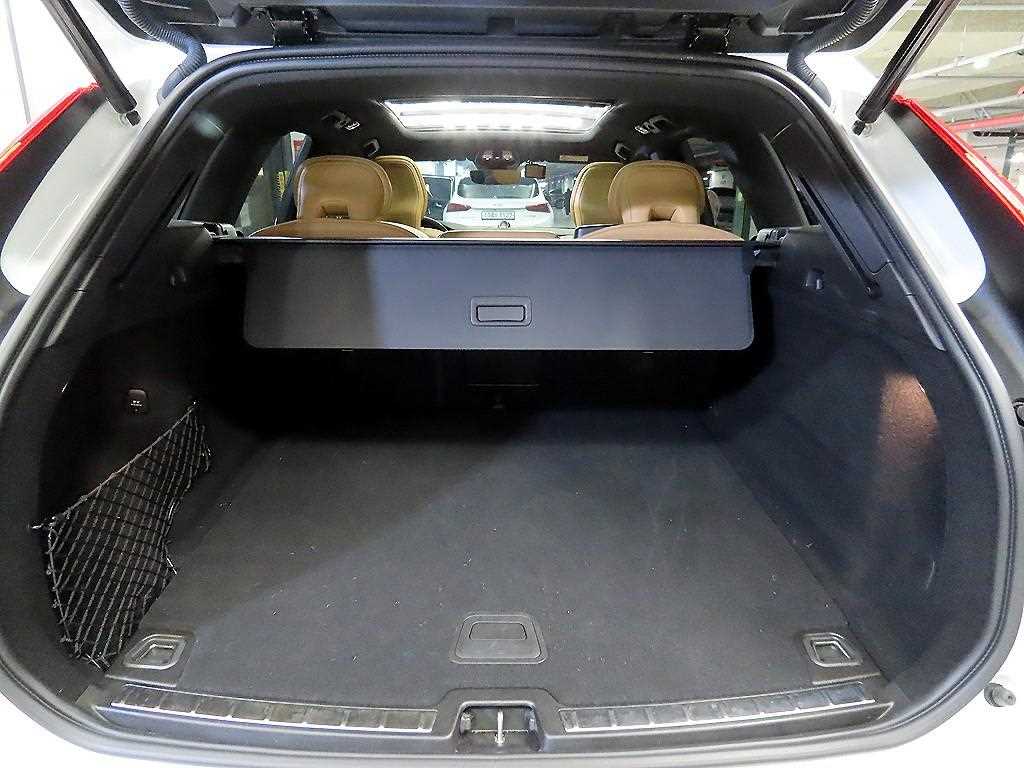 Volvo XC60 2024 Blanco - Importación desde Corea - HF Imports Iquique - Foto 16
