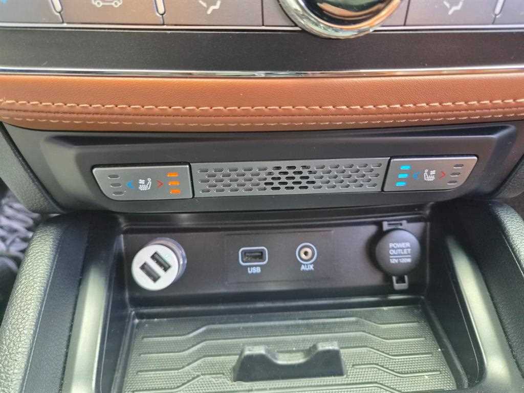 Ssangyong Rexton 2020 Blanco - Importación desde Corea - HF Imports Iquique - Foto 19