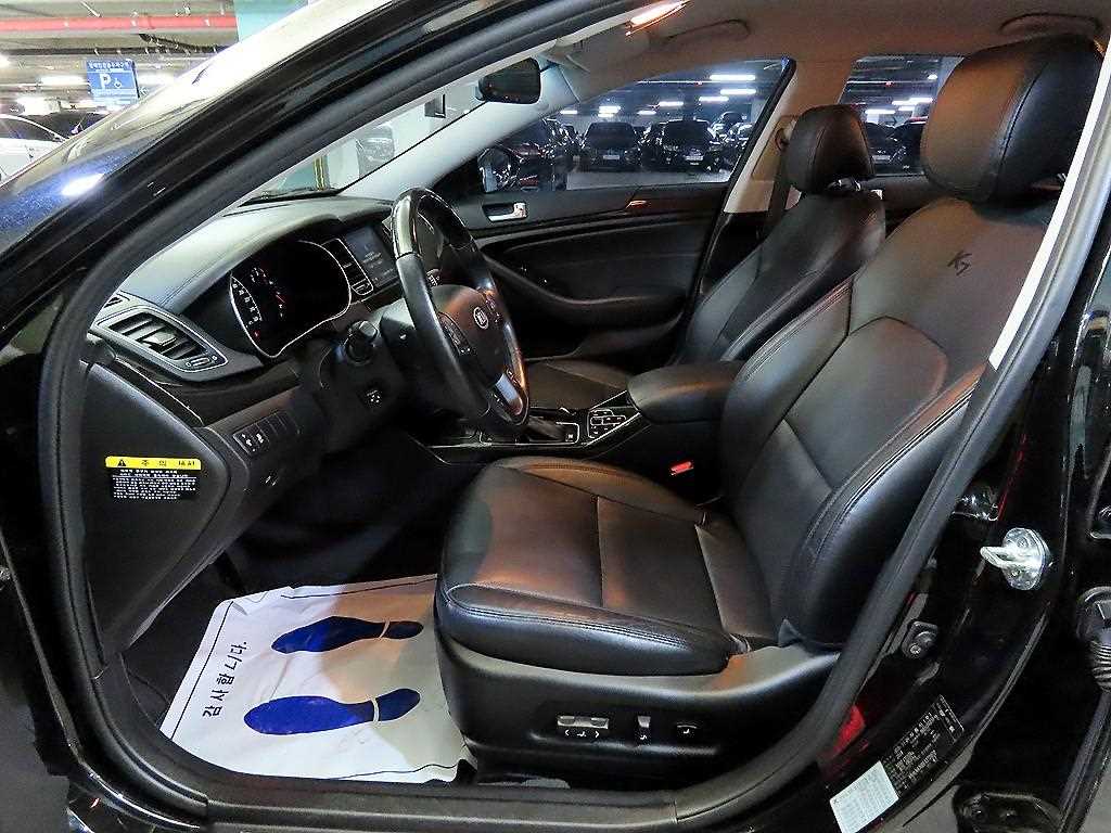 KIA K7 - Vista 6
