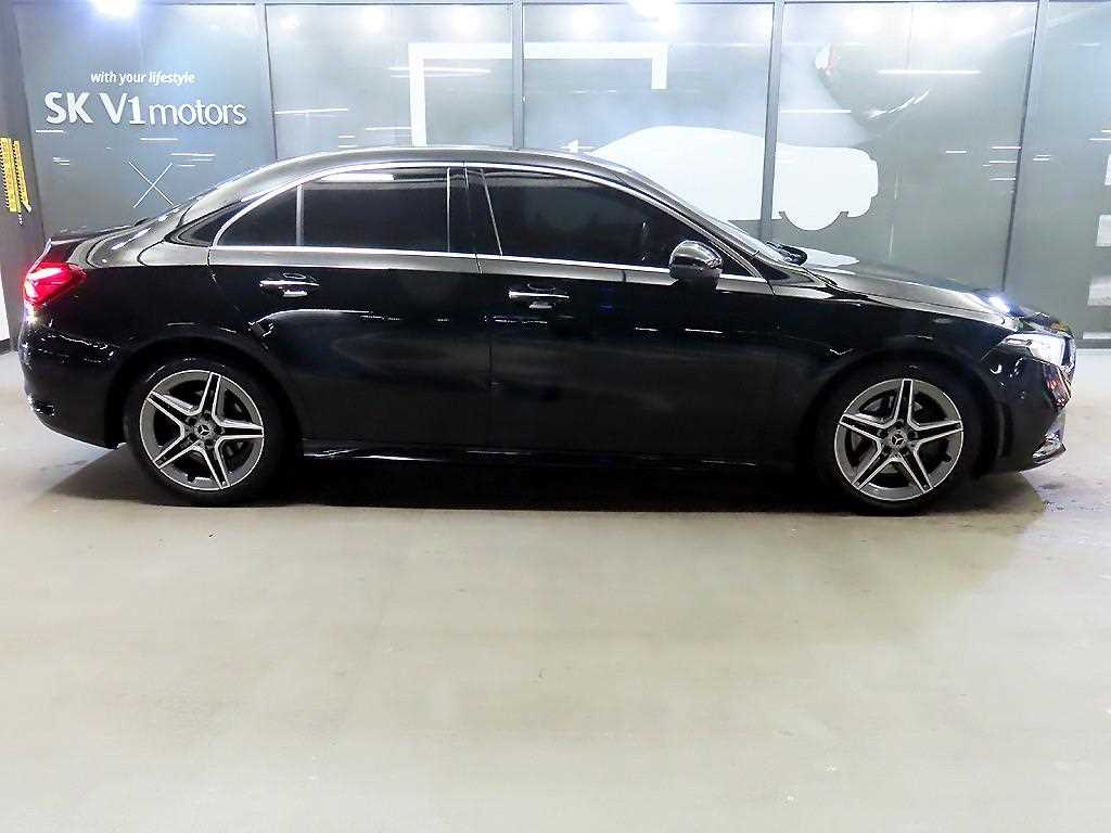 Mercedes Benz A Class - Vista 3