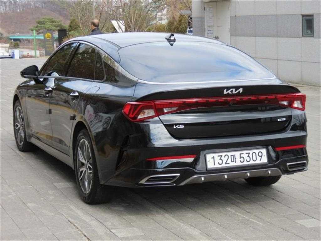 KIA K5 - Vista 4