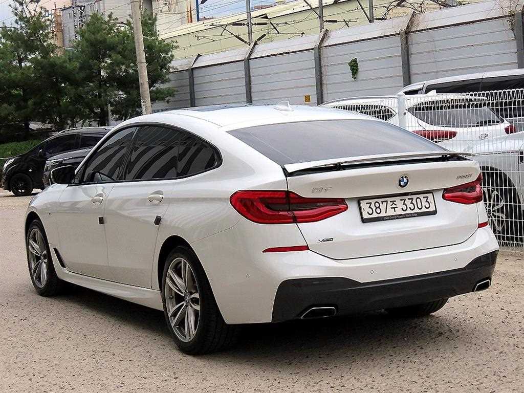 BMW Gran Turismo - Vista 3