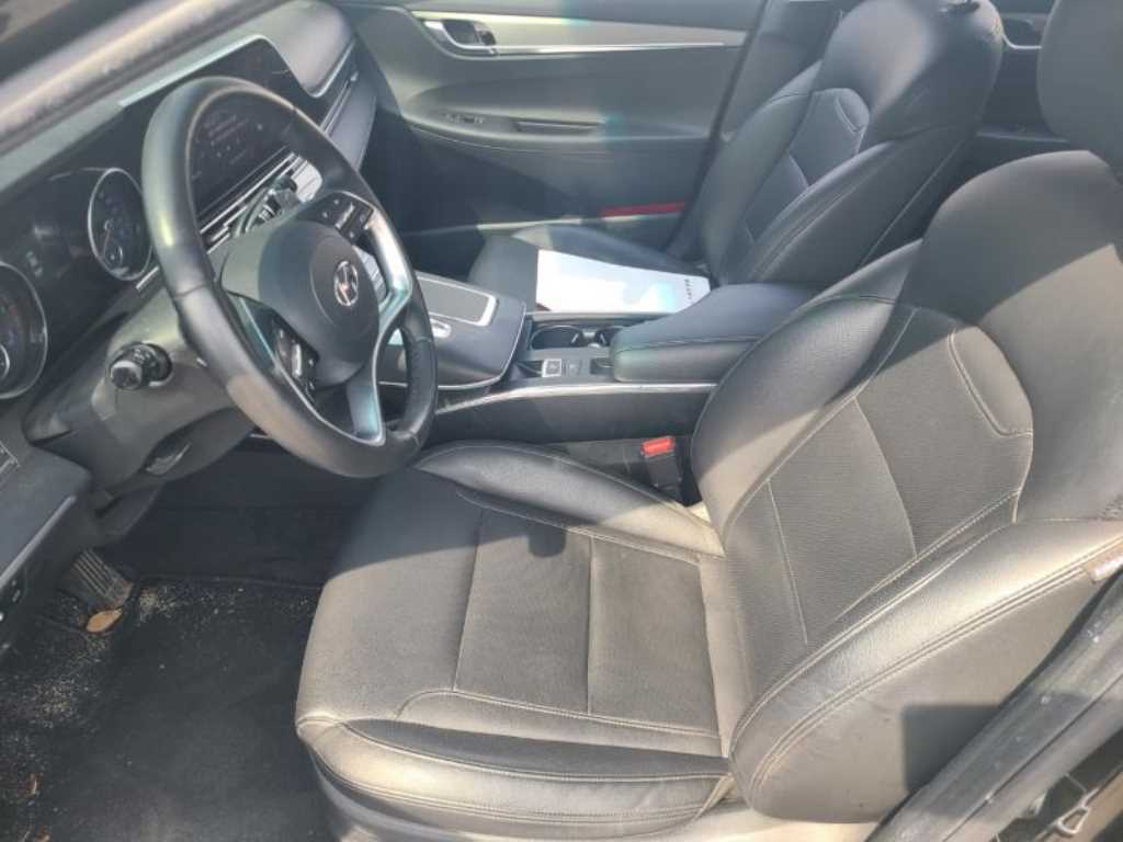 HYUNDAI Grandeur - Vista 9