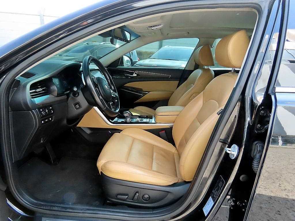 KIA K7 - Vista 5