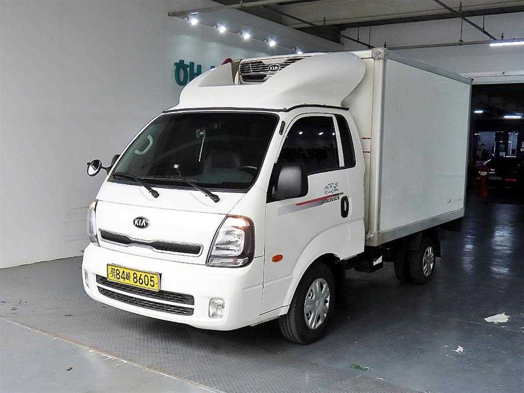 Small Truck Freezer Box(High Deck) 2020 Blanco - Importación desde Corea - HF Imports Iquique - Foto 1