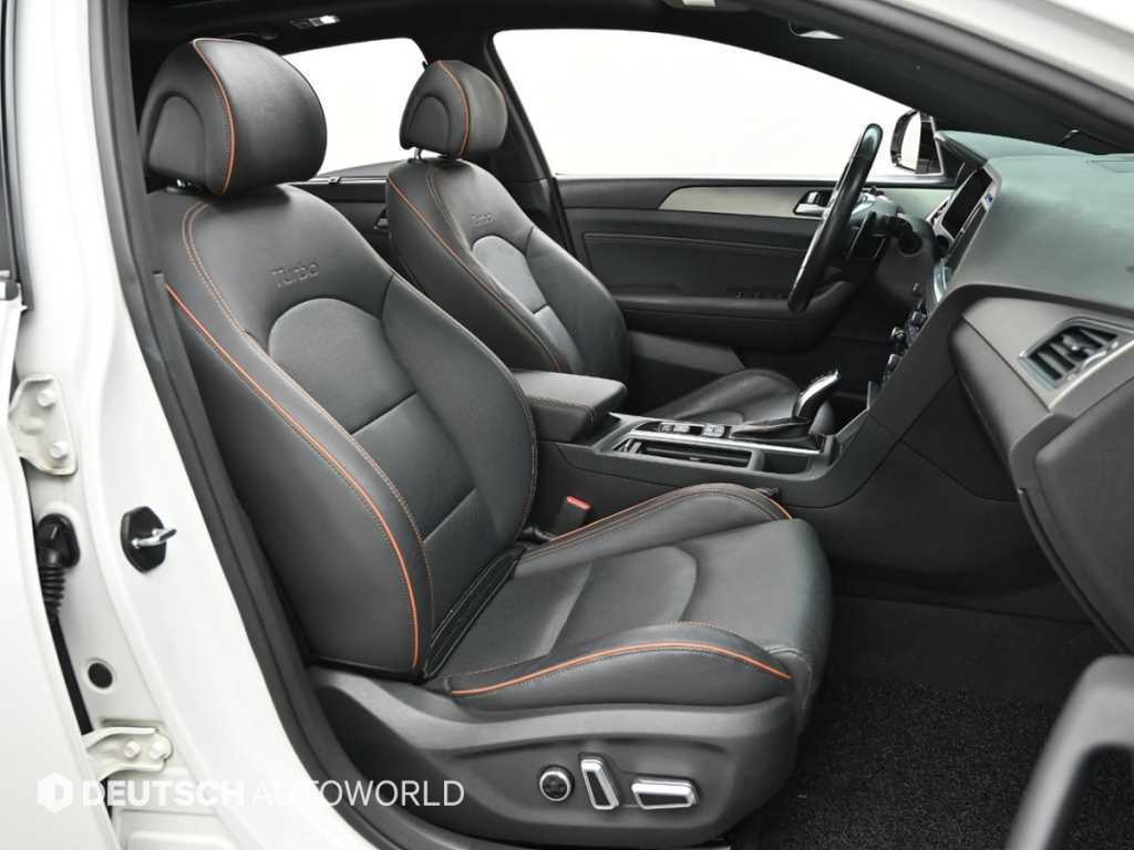 HYUNDAI Sonata - Vista 10