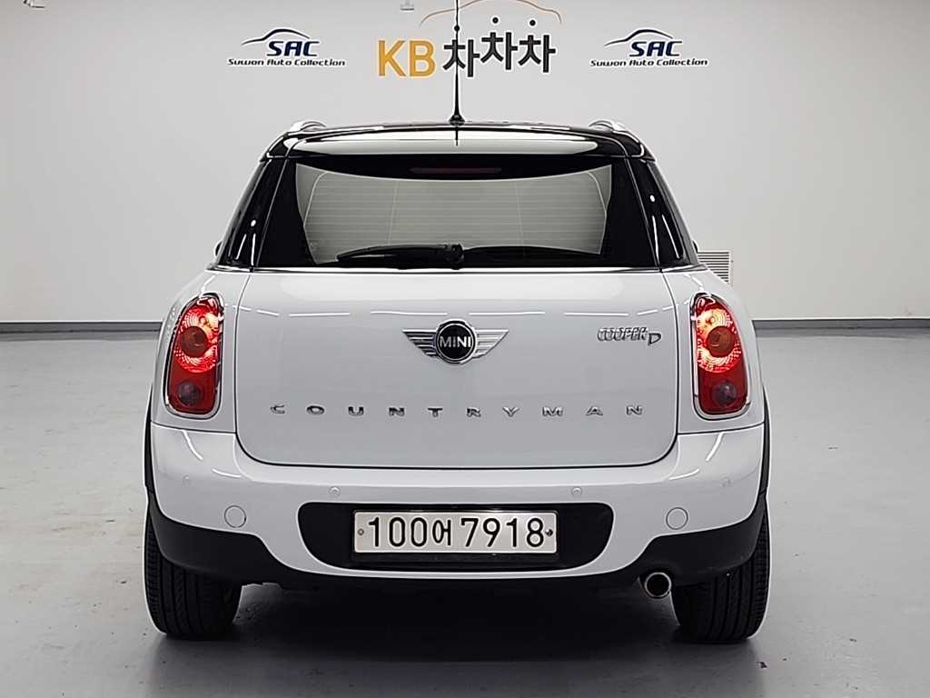 Mini Countryman - Vista 3