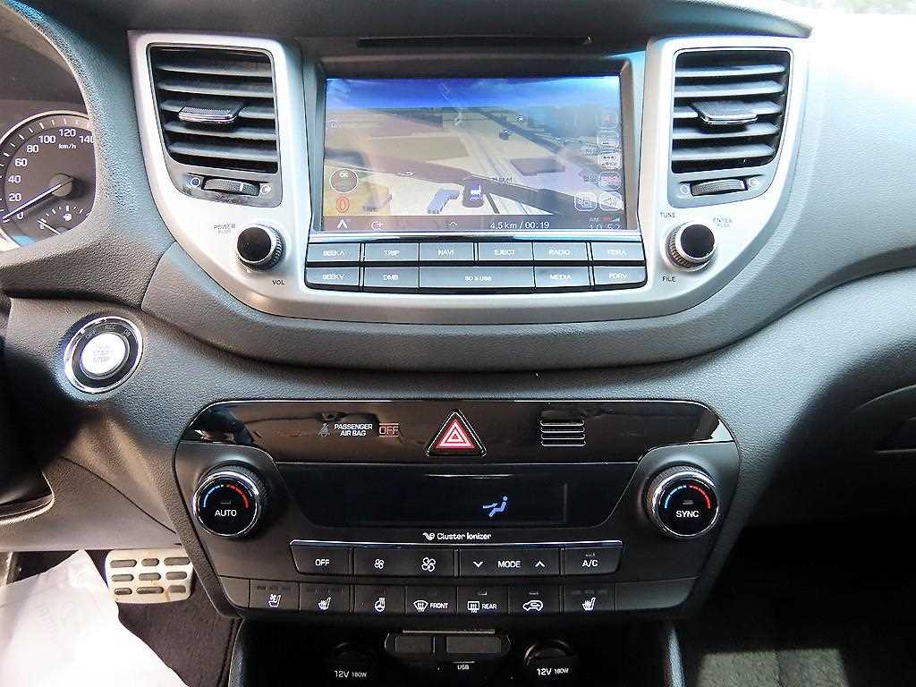 HYUNDAI Tucson 2018 Blanco - Importación desde Corea - HF Imports Iquique - Foto 13