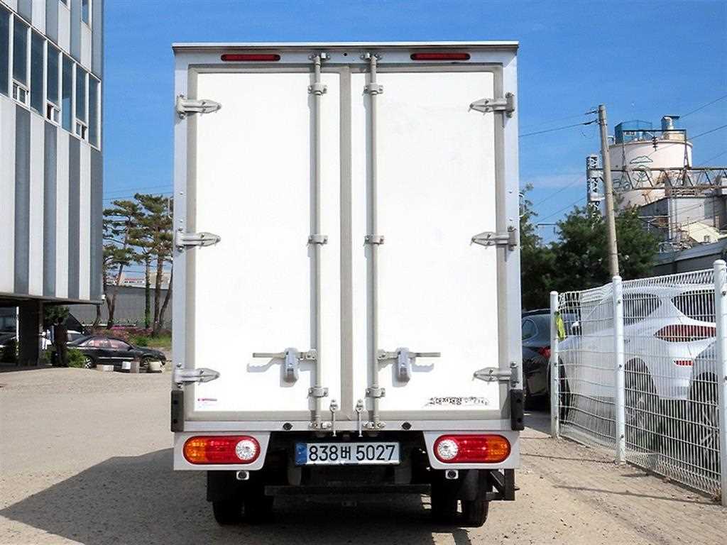 Small Truck Cargo (small) - Vista 5