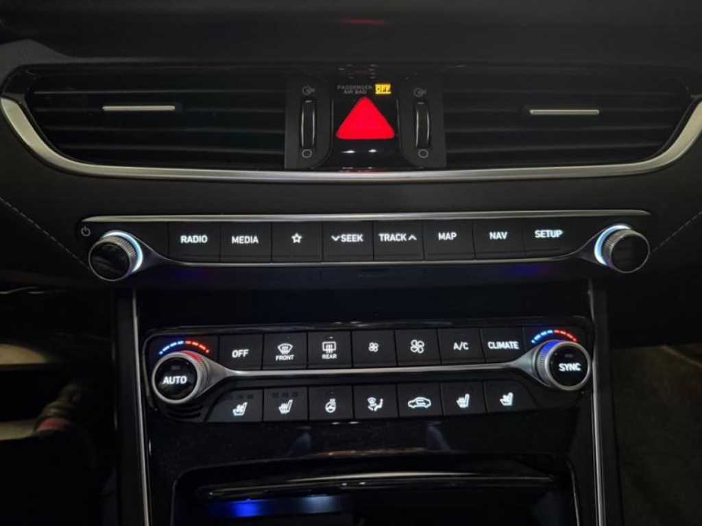 HYUNDAI Grandeur - Vista 12