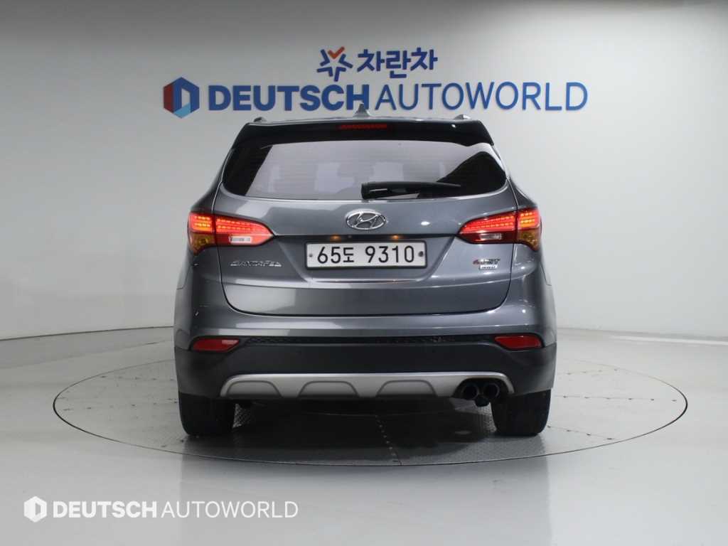 HYUNDAI Santa Fe - Vista 4