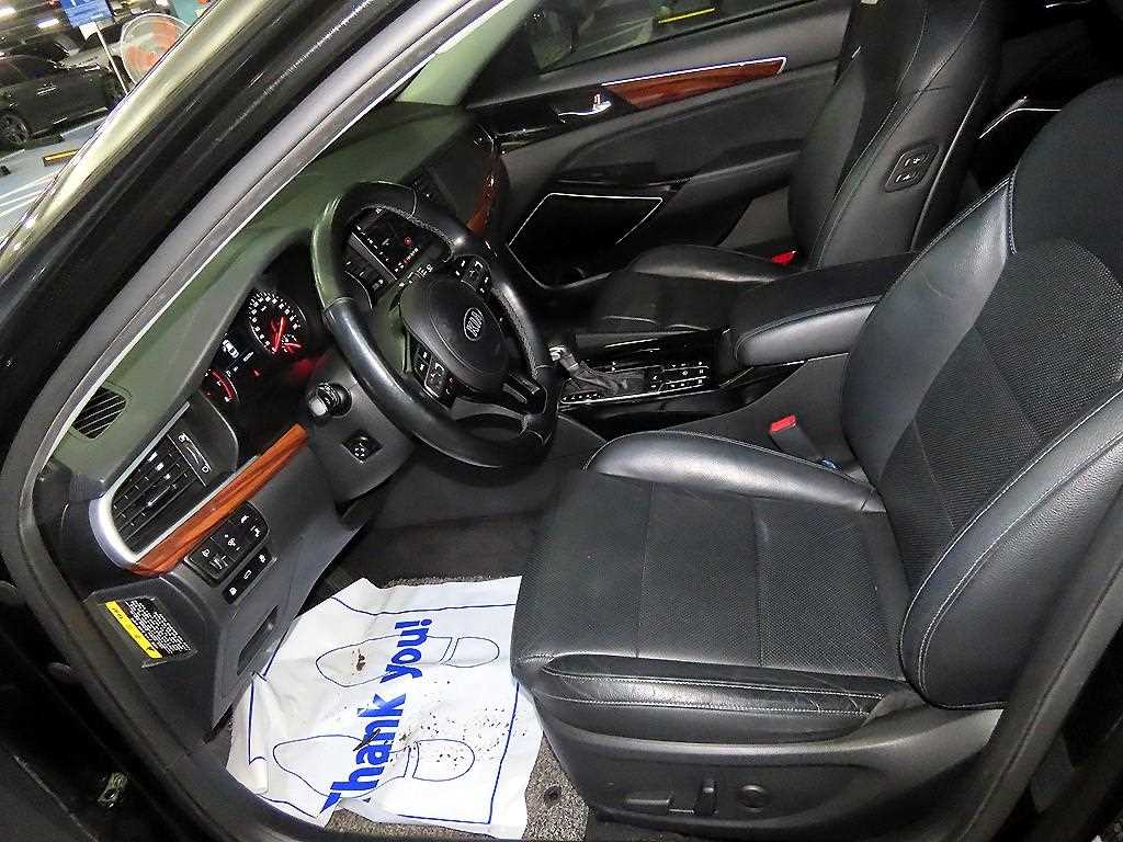KIA K7 - Vista 6