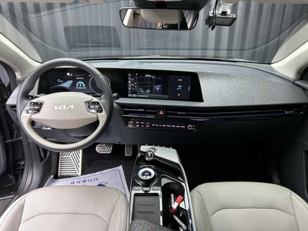 KIA EV6 - Vista 8