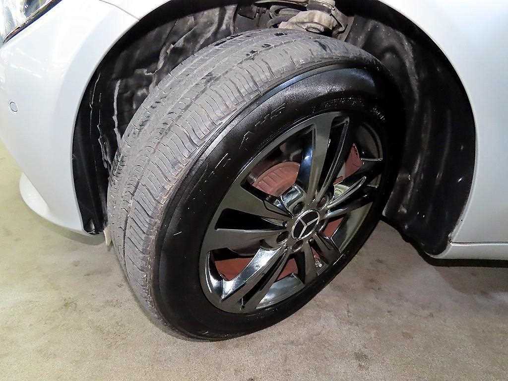 Mercedes Benz C Class 2016 Plateado - Importación desde Corea - HF Imports Iquique - Foto 20