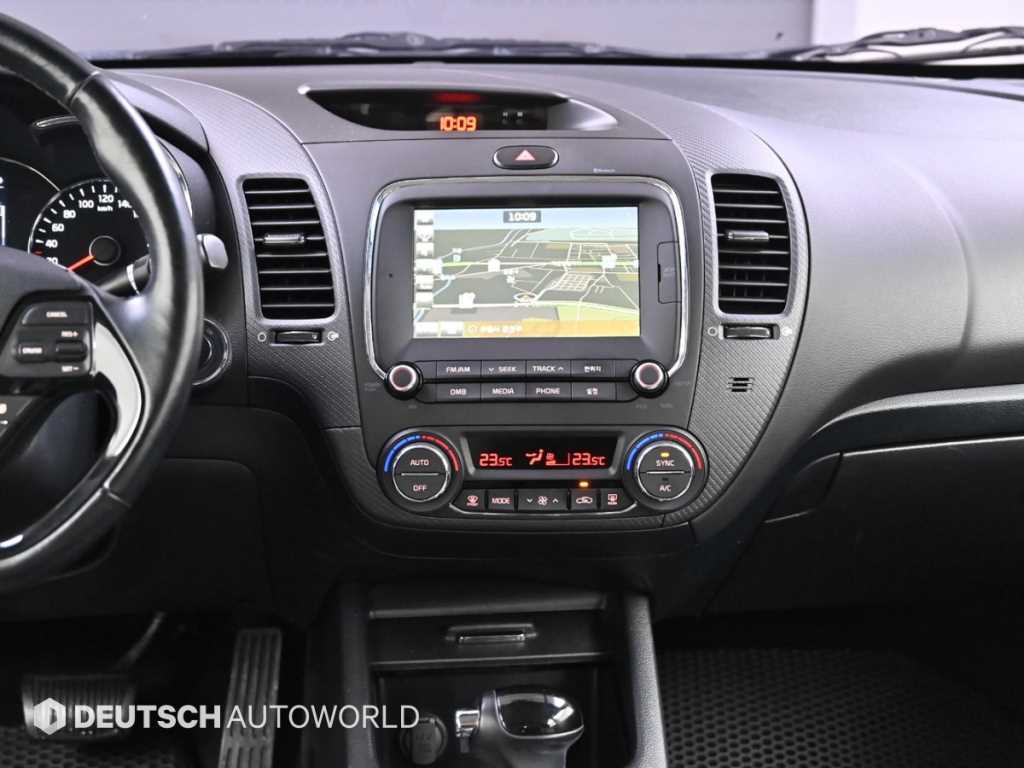KIA K3 2016 the color of pearl - Importación desde Corea - HF Imports Iquique - Foto 14