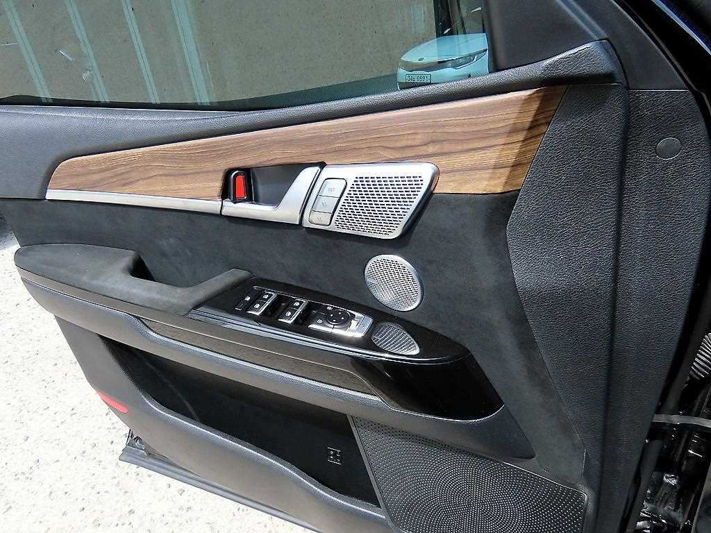 KIA Mohave - Vista 12