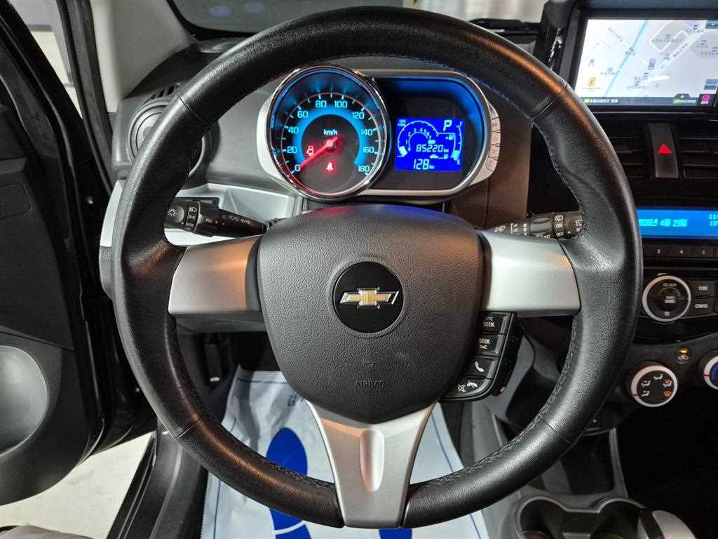 Chevrolet Spark - Vista 10