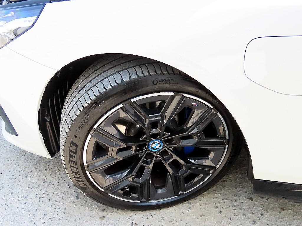 BMW 5 Series 2025 Blanco - Importación desde Corea - HF Imports Iquique - Foto 20