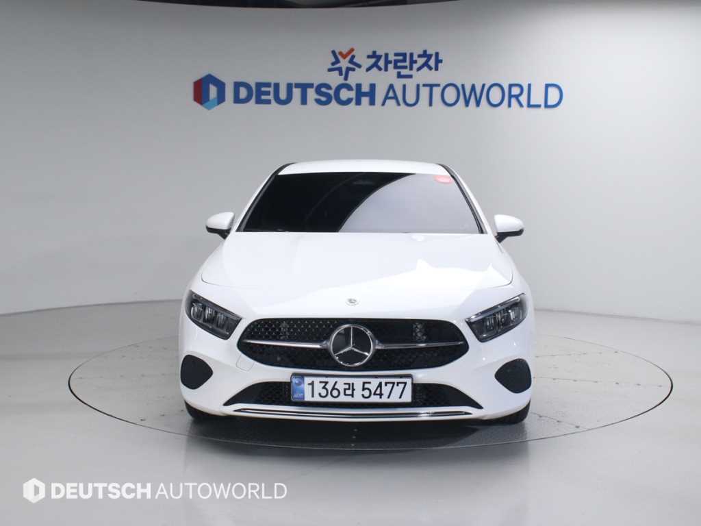 Mercedes Benz A Class - Vista 3