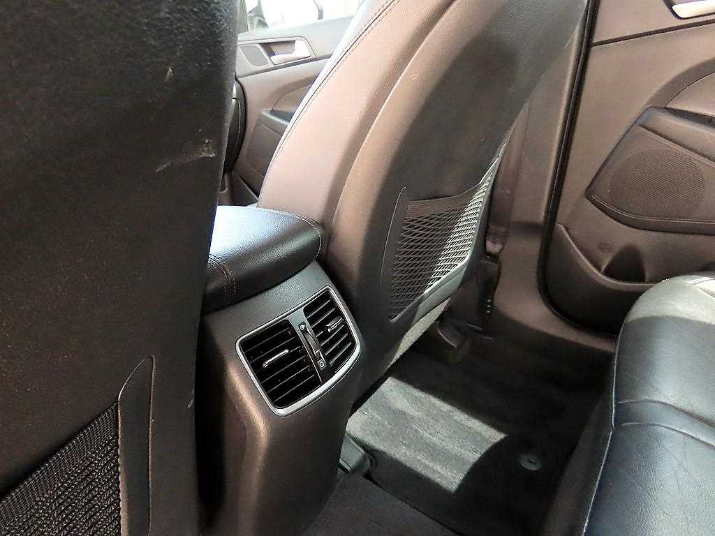 HYUNDAI Tucson 2018 Blanco - Importación desde Corea - HF Imports Iquique - Foto 17