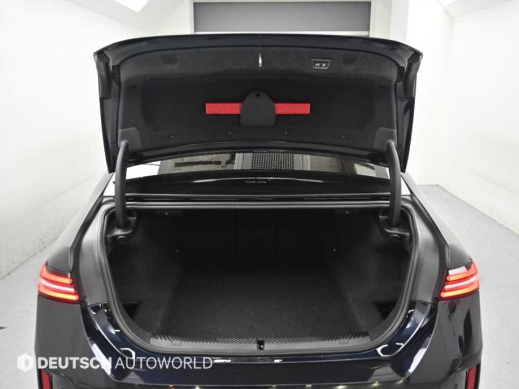 BMW 5 Series 2024 Negro - Importación desde Corea - HF Imports Iquique - Foto 19