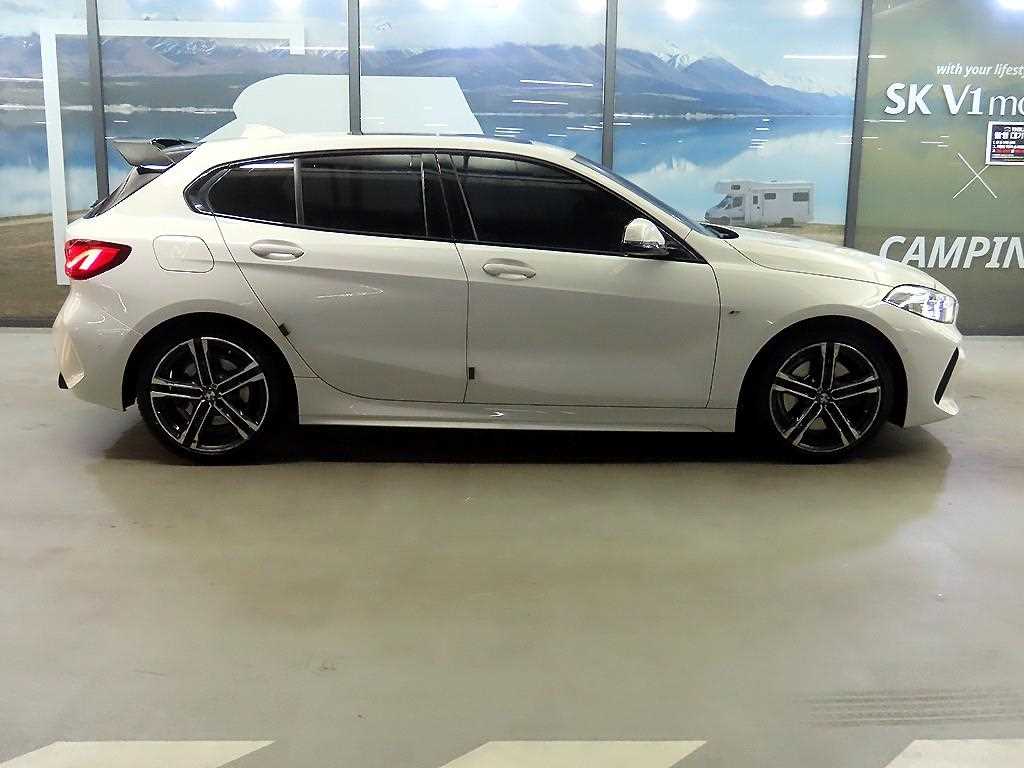 BMW 1 series - Vista 3