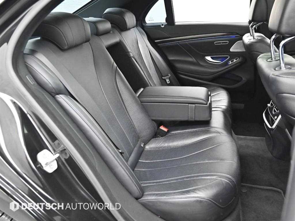 Mercedes Benz S Class - Vista 12