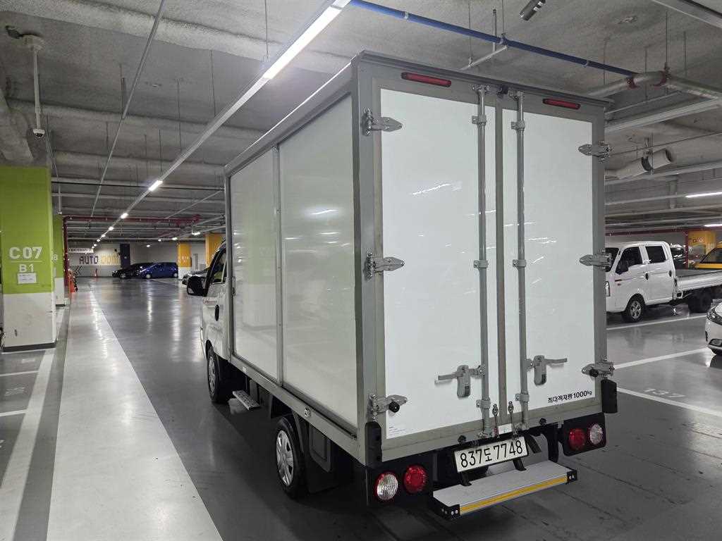 Small Truck Normal Box(High Deck) - Vista 7