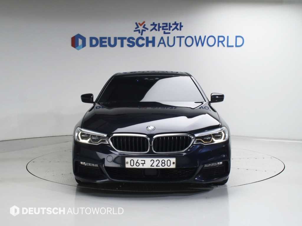 BMW 5 Series - Vista 3