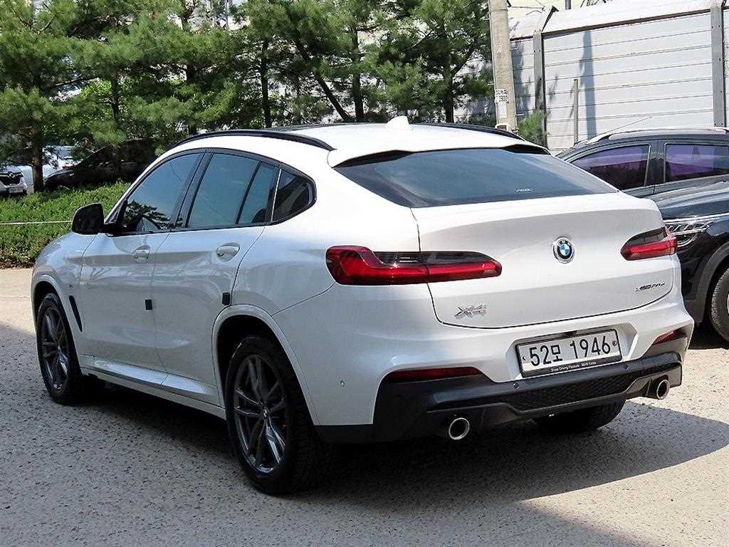 BMW X4 - Vista 3