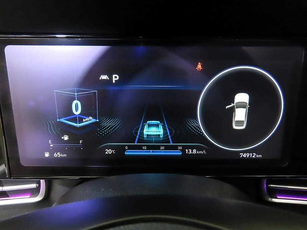 HYUNDAI Avante - Vista 9
