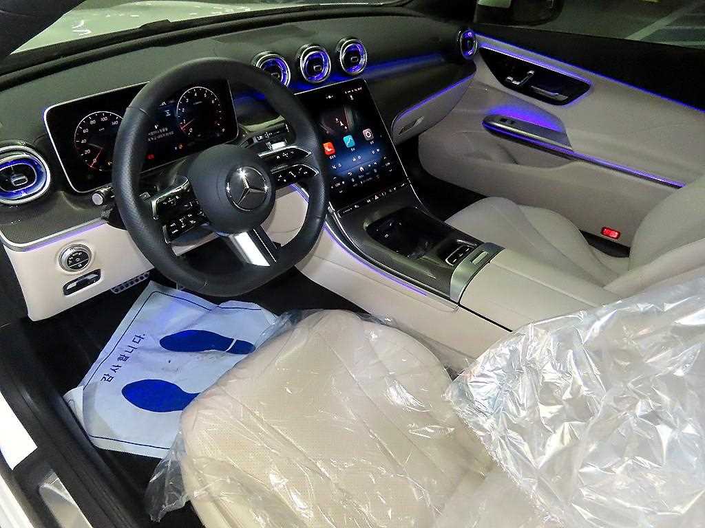 Mercedes Benz CLE Class - Vista 12