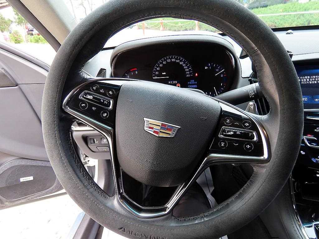 Cadillac ATS - Vista 8