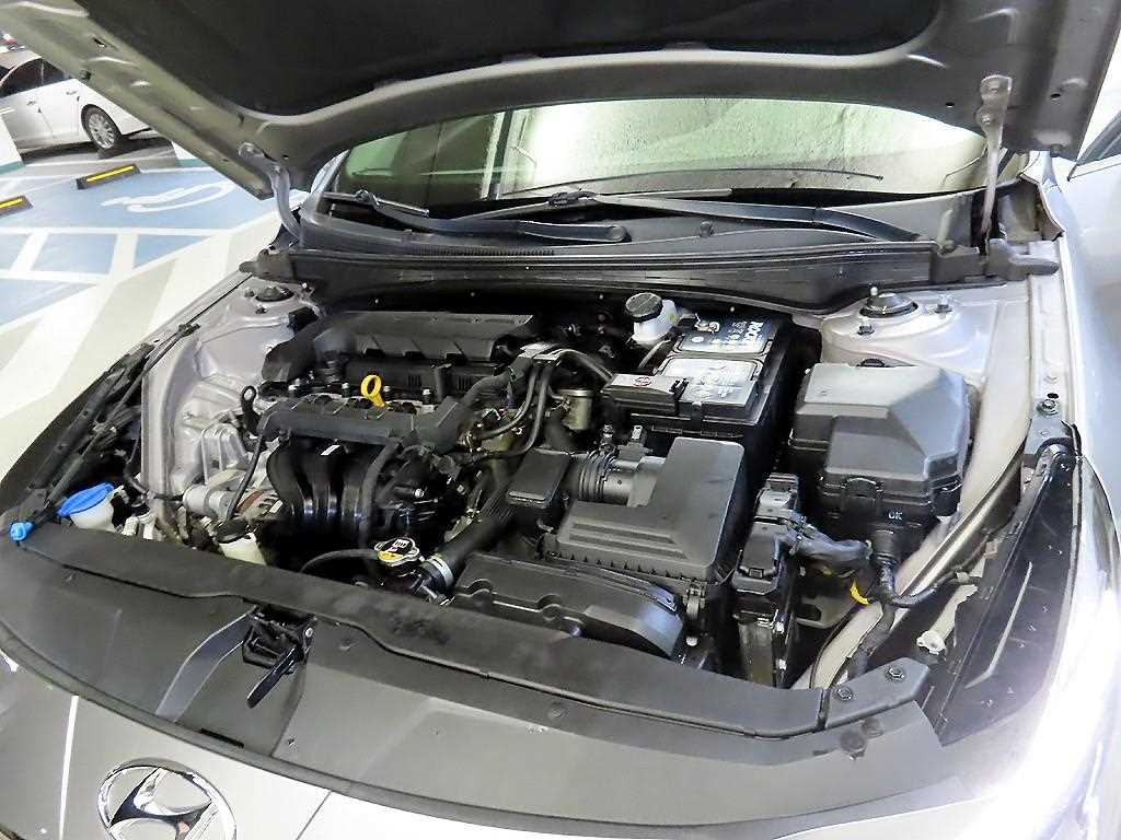 HYUNDAI Avante 2021 Gris - Importación desde Corea - HF Imports Iquique - Foto 19