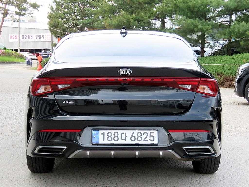 KIA K5 - Vista 4