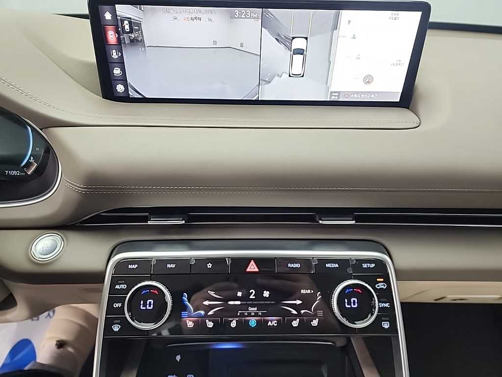 Genesis GV80 - Vista 10