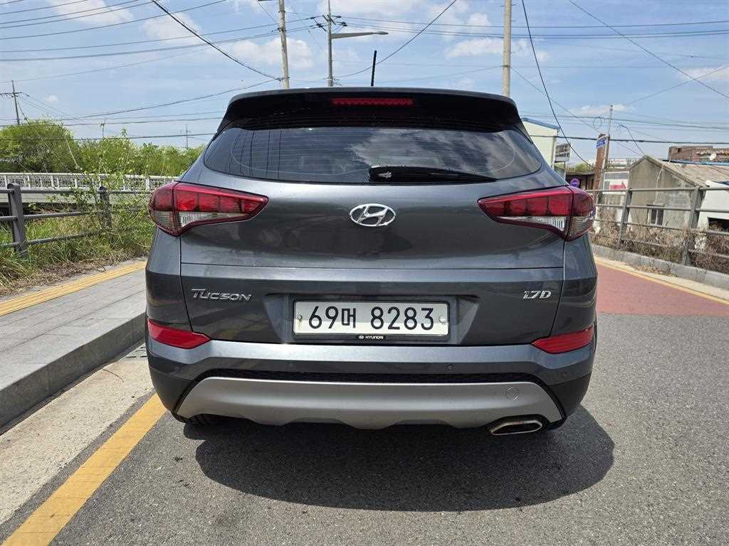 HYUNDAI Tucson - Vista 4