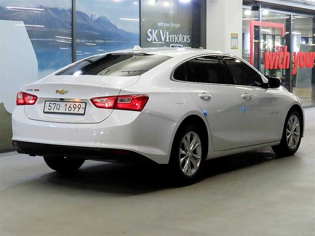 Chevrolet Malibu - Vista 4